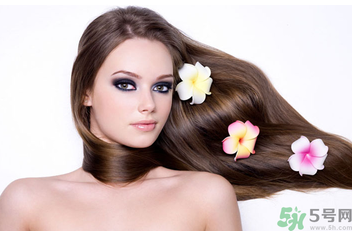 產(chǎn)后多久開始掉頭發(fā)？產(chǎn)后脫發(fā)會持續(xù)多久？