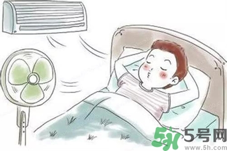 吃什么食物可以預(yù)防空調(diào)??？預(yù)防空調(diào)病可以吃什么水果？