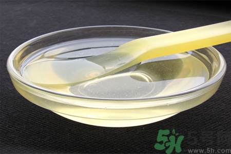 洋槐蜜是什么？洋槐蜜的作用與功效有哪些？