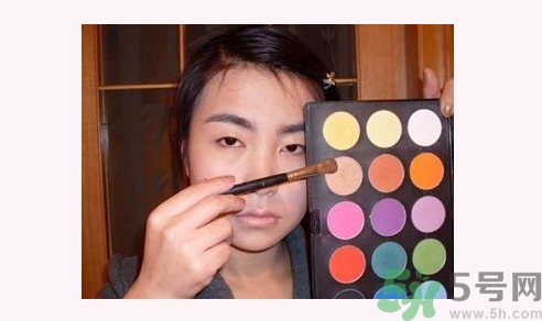 馬蓉素顏照曝光 女生素顏和化妝差別大嗎？