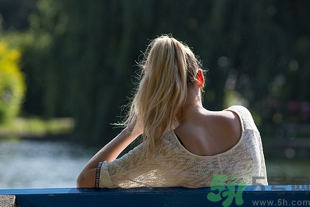 后背長痘能拔罐嗎?拔罐能祛痘嗎 后背長痘能拔罐嗎?拔罐能祛痘嗎