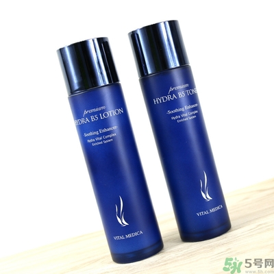 ahc和蘭芝哪個(gè)好？AHC和蘭芝分別適合什么膚質(zhì)年齡？