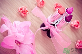 口紅放冰箱冷藏還是冷凍？夏天口紅冷藏還是冷凍？