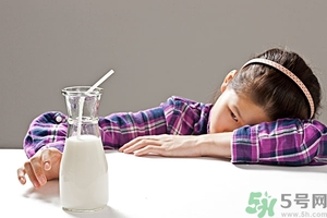 寶寶挑食不愛吃飯?jiān)趺崔k？寶寶挑食怎么辦？