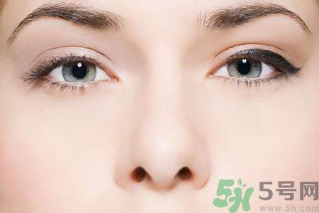 鼻翼長痘痘怎么回事？鼻翼長痘痘的原因是什么？