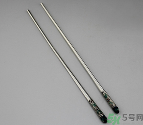 金屬筷子對人身體好不好？金屬筷子的優(yōu)缺點