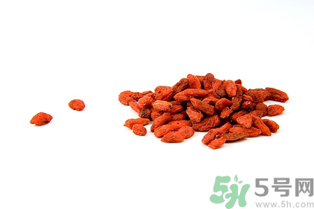 橘子和枸杞能一起吃嗎?橘子和枸杞一起吃好嗎 橘子和枸杞能一起吃嗎?橘子和枸杞一起吃好嗎