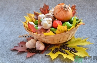 秋燥吃什么好？秋燥怎么辦？