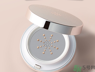 秀雅韓氣墊怎么樣？秀雅韓秘策紫斷金屬氣墊粉底好用嗎？