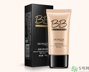 粉底液可以代替bb霜嗎？用粉底液好還是bb霜好？