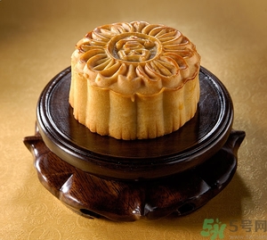 冰皮月餅和普通月餅的區(qū)別 蘇式月餅和廣式月餅的區(qū)別？