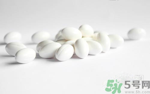 鈣片能和牛奶一起吃嗎？鈣片不能和什么一起吃？