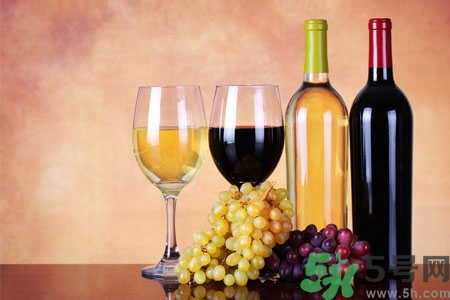 紅酒開(kāi)瓶器怎么用？沒(méi)有開(kāi)瓶器怎么開(kāi)紅酒？