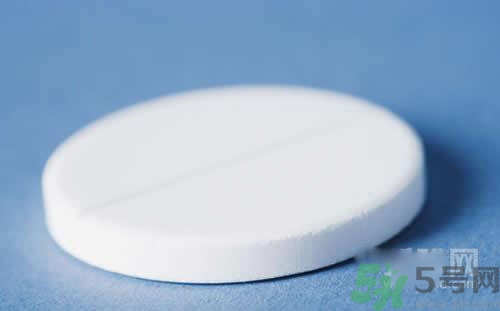 鈣片可以空腹吃嗎？鈣片空腹吃好嗎？