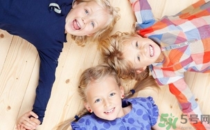 15歲還會(huì)得手足口病嗎？手足口病的癥狀有哪些？