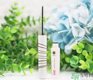 悅詩風(fēng)吟睫毛膏怎么樣？悅詩風(fēng)吟纖巧精細(xì)睫毛膏好用嗎？