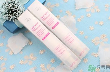 隔離霜用手還是海綿涂？涂隔離霜的正確手法