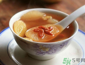 吃梨子可以止咳嗎？梨子怎么吃治咳嗽？