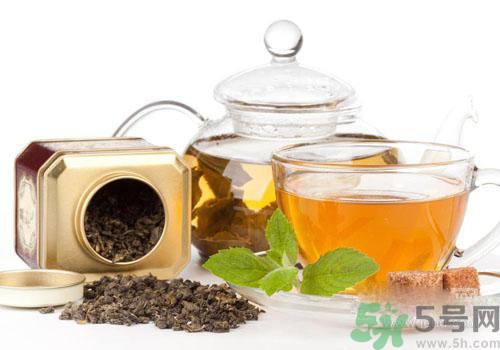 發(fā)燒可以喝茶嗎？發(fā)燒喝什么茶比較好？