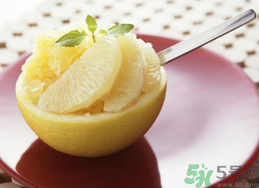 柚子皮可以泡水喝嗎？柚子皮泡水喝的功效