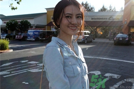 襯衣怎么洗不皺？洗衣機(jī)如何洗襯衫不會(huì)皺？