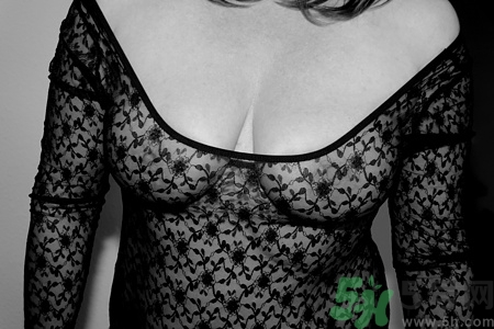 女朋友乳頭凹陷怎么辦?乳頭凹陷怎么弄出來(lái) 女朋友乳頭凹陷怎么辦?乳頭凹陷怎么弄出來(lái)