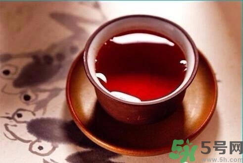 紅糖和赤砂糖的區(qū)別 紅糖和赤砂糖怎么鑒別 紅糖和赤砂糖的區(qū)別 紅糖和赤砂糖怎么鑒別