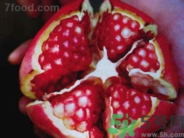 石榴里面發(fā)黑能不能吃？石榴發(fā)黑怎么辦？