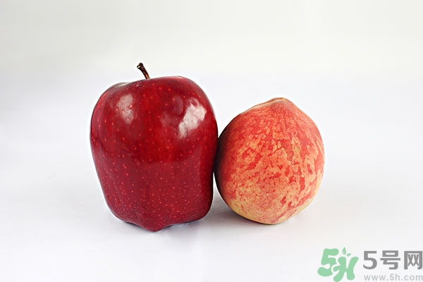 蘋果和桃子能一起榨汁嗎？蘋果和桃子能一起煮嗎？