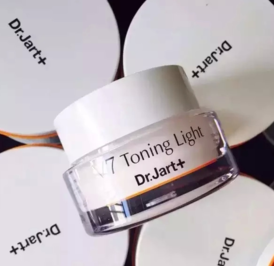 素顏霜適合什么膚質(zhì)？油性皮膚可以用素顏霜嗎？