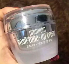 素顏霜適合什么膚質(zhì)？油性皮膚可以用素顏霜嗎？