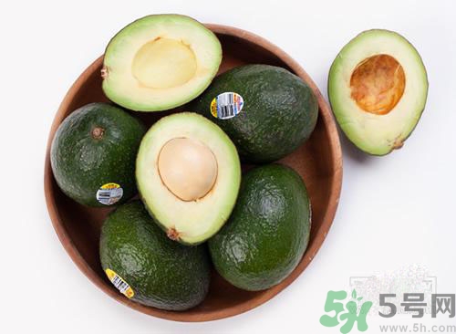 牛油果硬的好還是軟的好？牛油果太硬怎么辦？