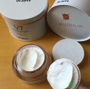 韓國V7素顏霜怎么樣？韓國V7素顏霜真假辨別