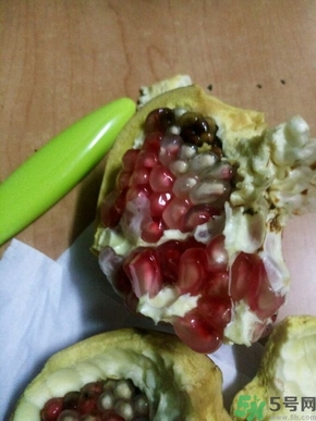 石榴里面發(fā)黑能不能吃？石榴發(fā)黑怎么辦？