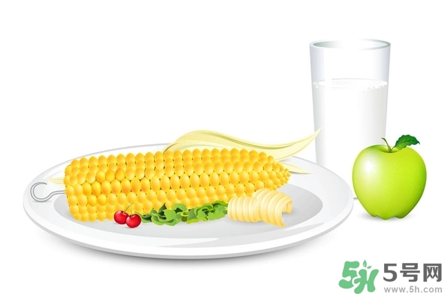 蘋果和玉米可以一起吃嗎？蘋果和玉米可以榨汁嗎？