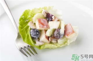 蘋果和酸奶能一起吃嗎？蘋果和酸奶能一起榨汁嗎？