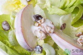 蘋果和酸奶能一起吃嗎？蘋果和酸奶能一起榨汁嗎？