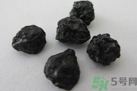 如何鑒別真假黑枸杞？黑枸杞價(jià)格多少？