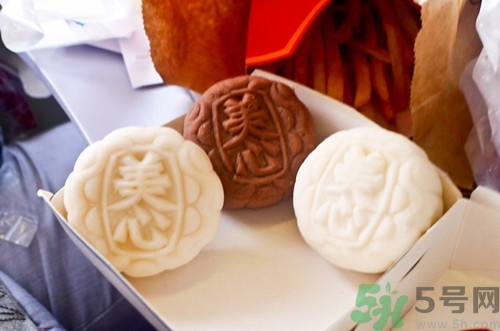 冰皮月餅不能和什么一起吃?冰皮月餅禁忌 冰皮月餅不能和什么一起吃?冰皮月餅禁忌