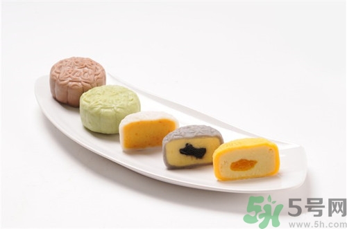 冰皮月餅不能和什么一起吃?冰皮月餅禁忌 冰皮月餅不能和什么一起吃?冰皮月餅禁忌