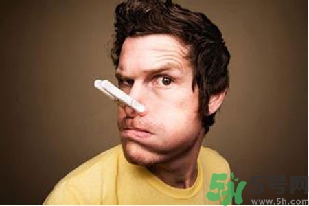 鼻子紅是什么原因？鼻子紅怎么辦？