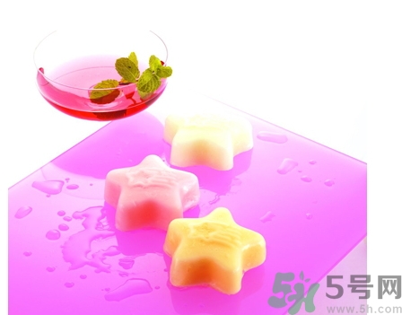 寶寶可以吃雪月餅嗎？寶寶可以吃冰淇淋月餅嗎？