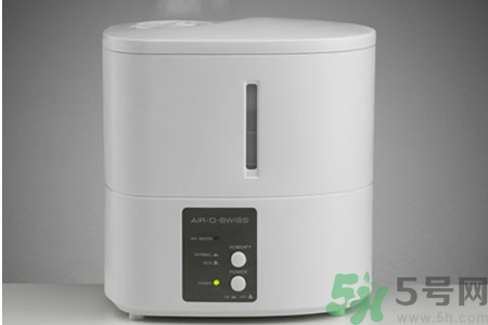 用加濕器好嗎？用加濕器的好處和壞處是什么？