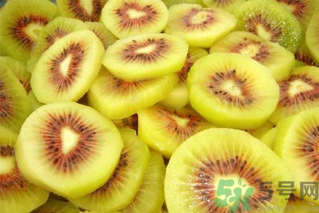 獼猴桃怎么去皮？如何挑選獼猴桃？