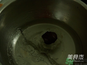 水晶月餅用的什么粉？水晶月餅的做法及配方