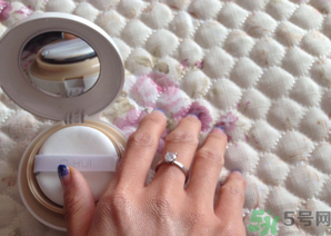 歐蕙氣墊cc色號(hào)分幾個(gè)？ohui氣墊cc霜色號(hào)試色？