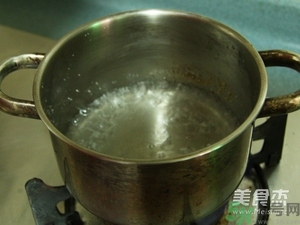 水晶月餅用的什么粉？水晶月餅的做法及配方