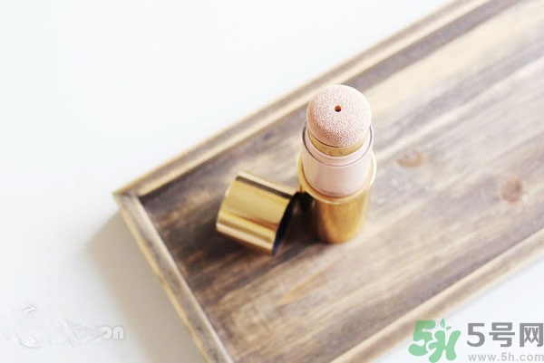 estee lauder氣墊粉底棒怎么樣？雅詩(shī)蘭黛氣墊粉底棒好用嗎？