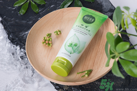 相宜本草的護(hù)膚品怎么樣？相宜本草的護(hù)膚品適合多大年齡？