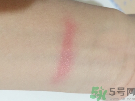 夢(mèng)妝光采裸透氣墊怎么樣？夢(mèng)妝桃花遮瑕氣墊bb好用嗎？